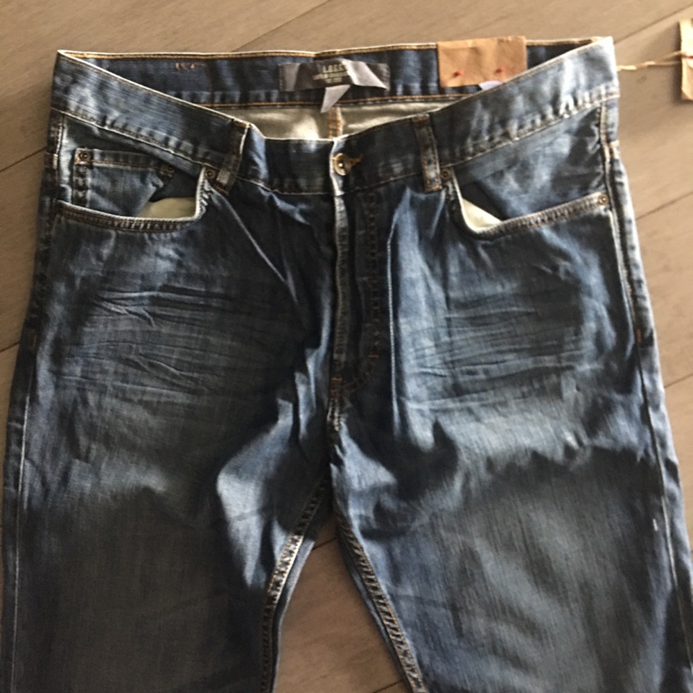 NWT H&M L.O.G.G. SLIM FIT STRAIGHT LEG JEANS 34”w X 32”L